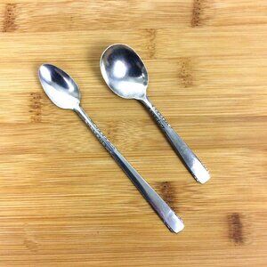Oneida Brookwood Banbury Silverplate Baby Infant Feeding Spoon Set Of 2 Vintage